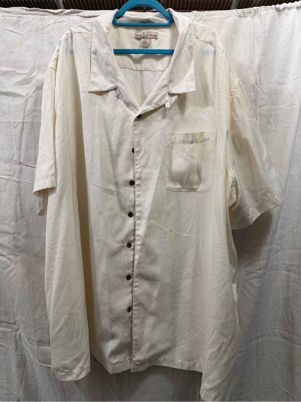 Hilo Hattie Men's Short-Sleeve Cream Button-Down Shirt